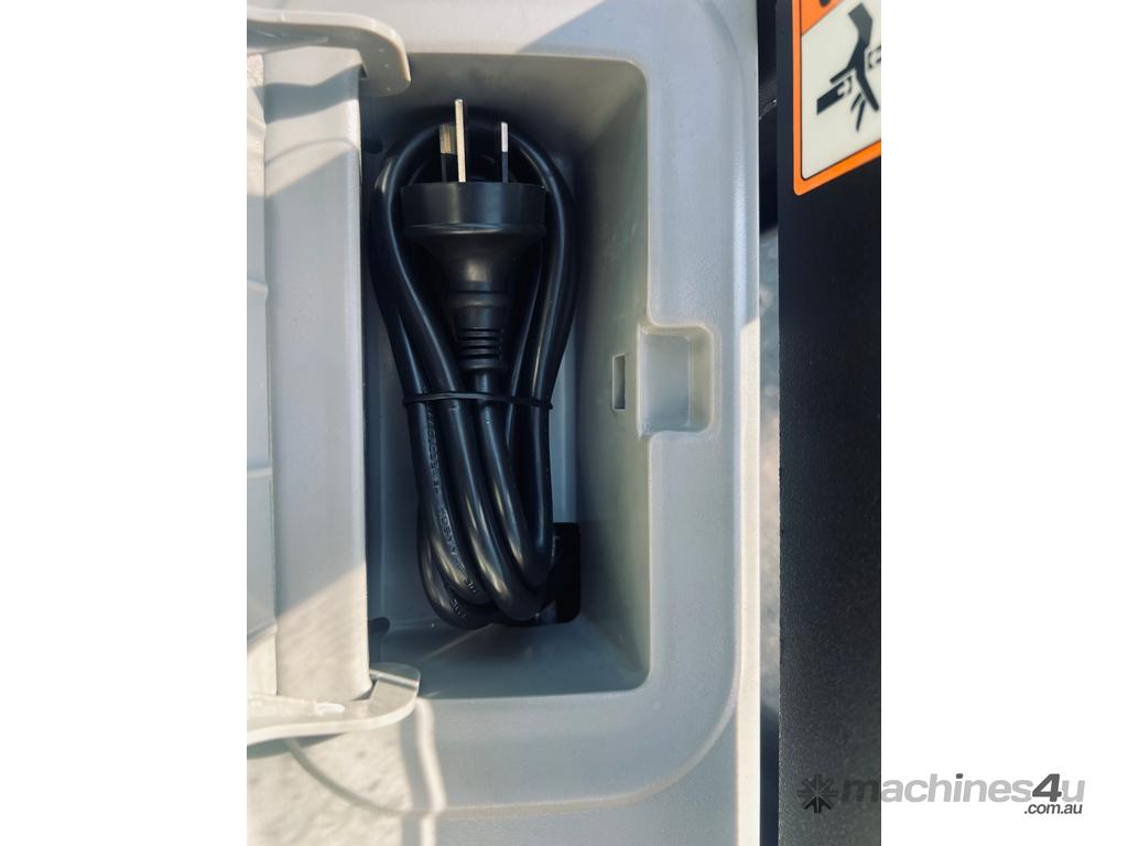 Lithium Stacker
